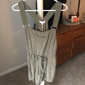 NWT! Honey Punch Romper